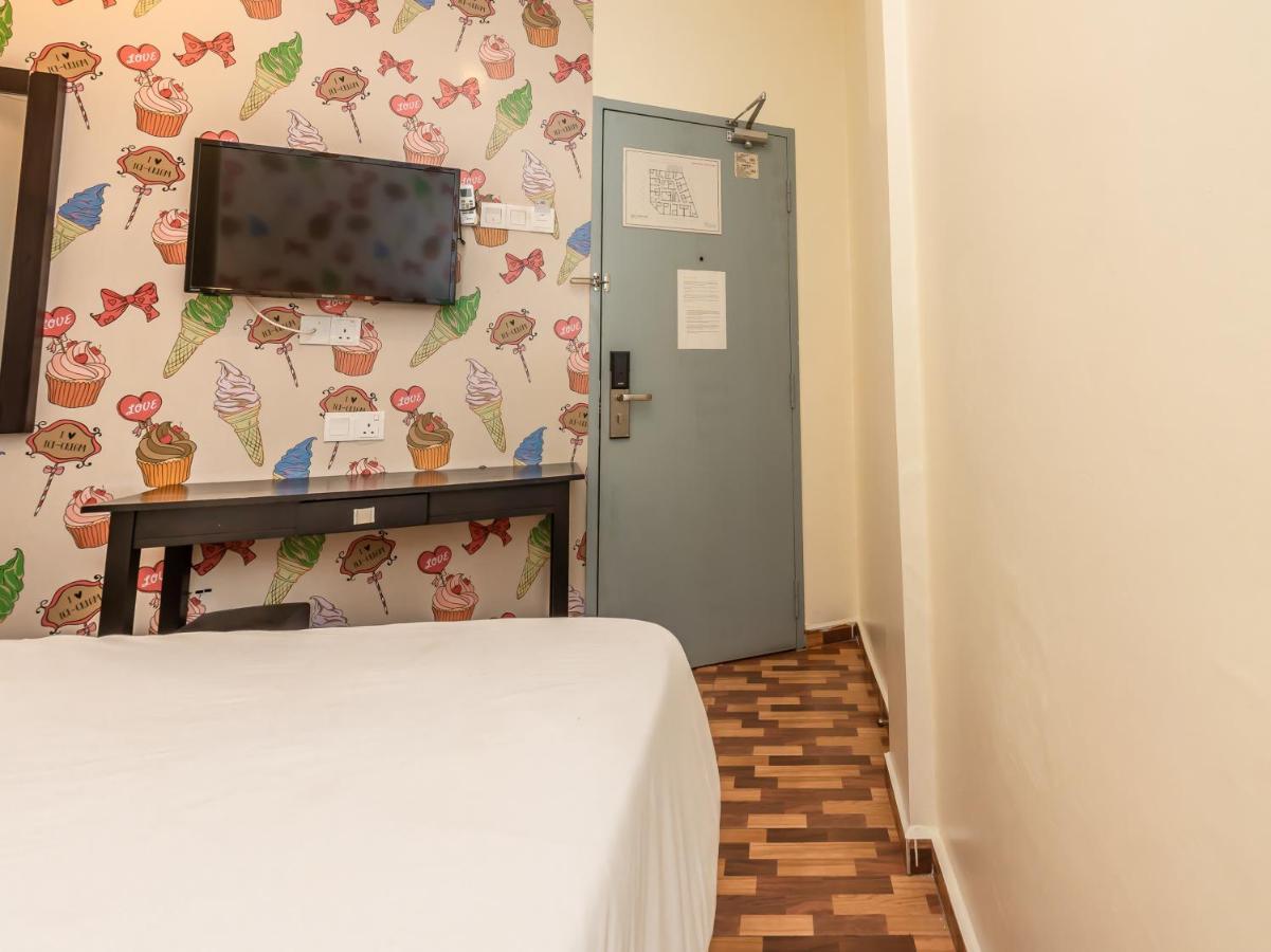 Gold City Hotel Малакка Экстерьер фото
